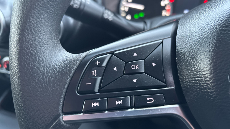 Nissan Juke 1.0 DiG-T 114 Acenta 5dr Petrol Hatchback